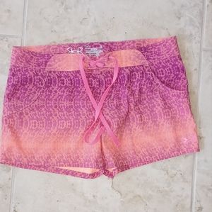 Womens Underarmour Board Shorts Size 8